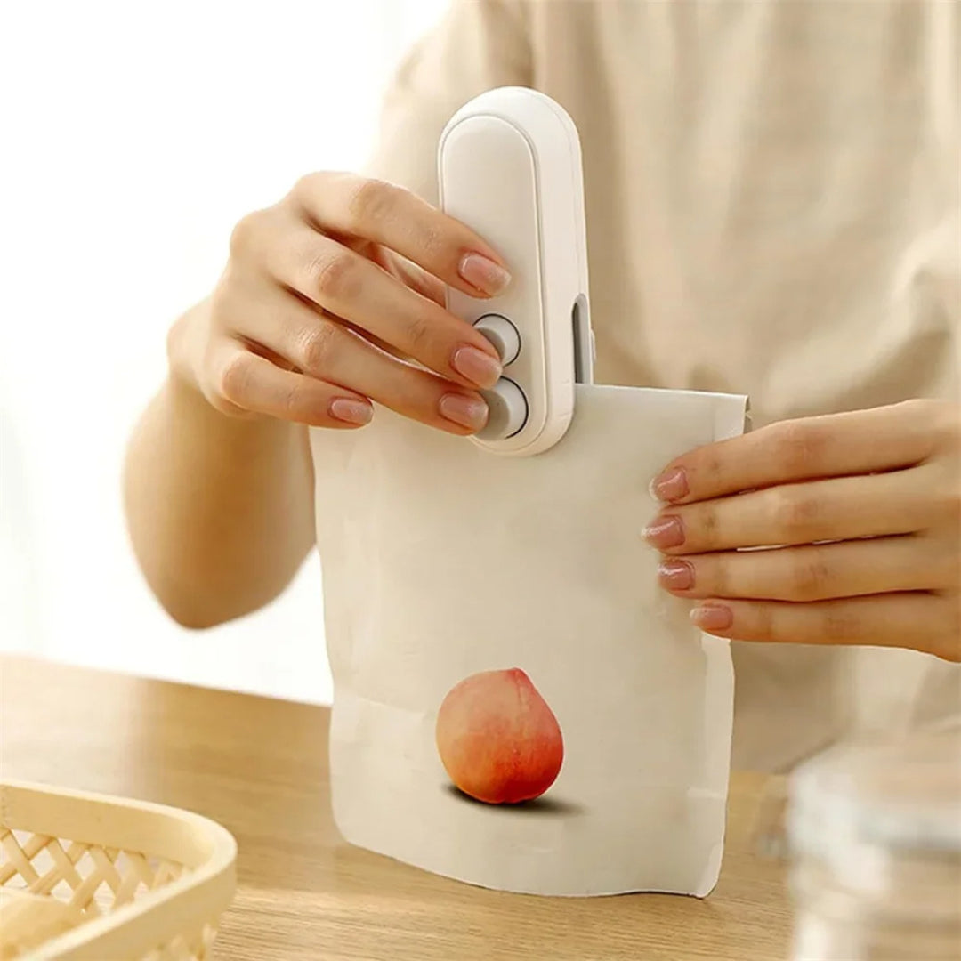 Portable Mini Heat Sealer Sealing Machine Snack Bag Sealer Rechargable Household